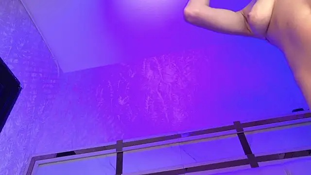 Cameron Hearts online show from March 13, 12:12 pm