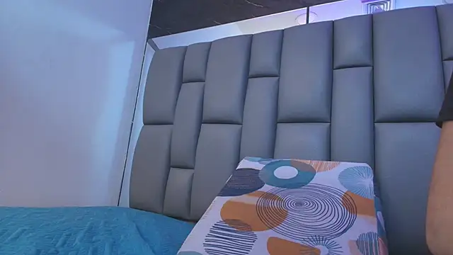 kissme luna online show from October 7, 7:00 pm