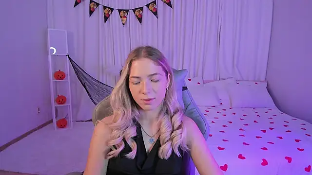 Susan Mimi online show from October 28, 1:53 am