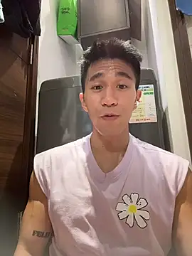 gooodboiii online show from April 8, 3:34 pm