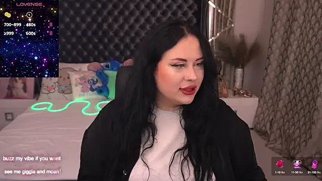 Snapshot of SerahMirabeli chatting on September 13, 1:00 pm SerahMirabeli online show from September 13, 1:00 pm