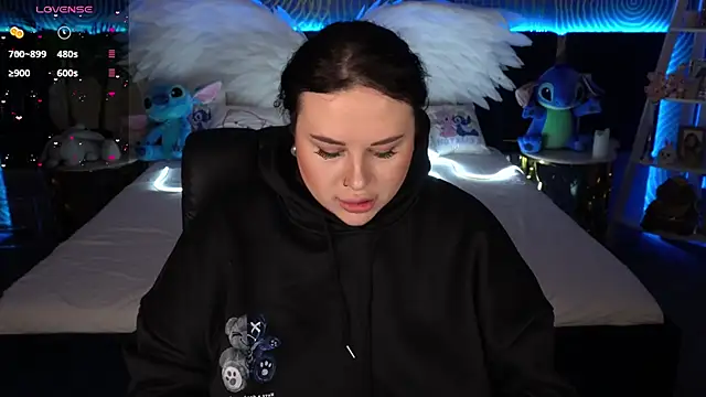 Snapshot of SerahMirabeli chatting on October 12, 6:51 pm SerahMirabeli online show from October 12, 6:51 pm