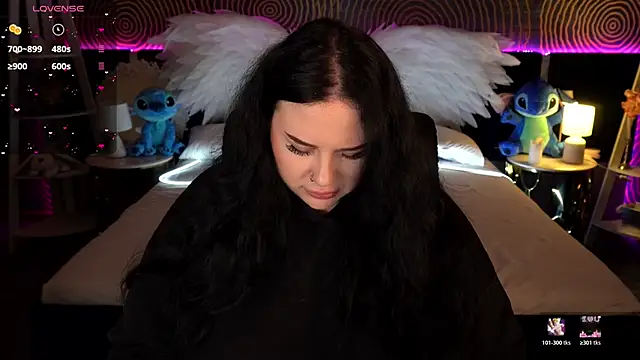 Snapshot of SerahMirabeli chatting on November 11, 7:58 pm SerahMirabeli online show from November 11, 7:58 pm