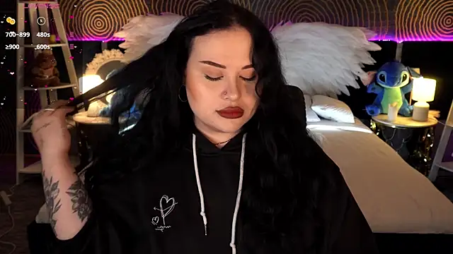 Snapshot of SerahMirabeli chatting on November 13, 7:46 pm SerahMirabeli online show from November 13, 7:46 pm