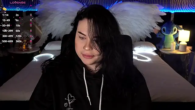 Snapshot of SerahMirabeli chatting on November 29, 8:12 pm SerahMirabeli online show from November 29, 8:12 pm