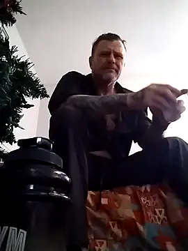 WiltedYeller online show from March 19, 7:51 pm