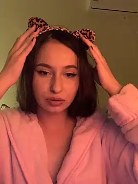 SunnyDane online show from October 29, 1:41 am