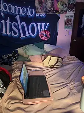 shortywidaphatty online show from October 8, 10:13 am