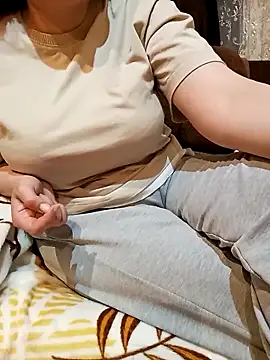 whiteprincesse online show from September 10, 5:24 pm