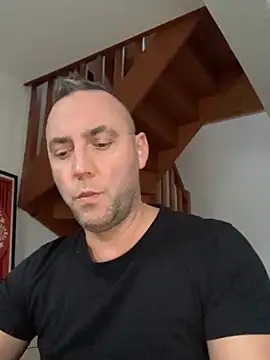 Marronglace1 online show from December 3, 3:21 pm