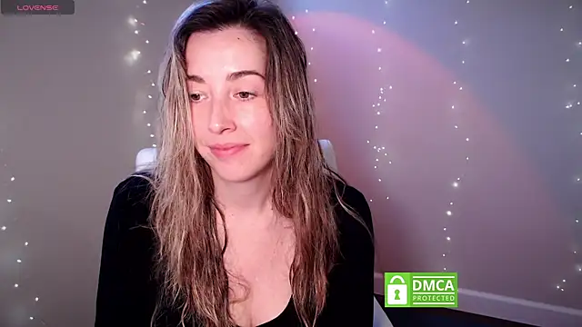 Snapshot of SuggestiveBehavior chatting on November 18, 4:44 pm SuggestiveBehavior online show from November 18, 4:44 pm