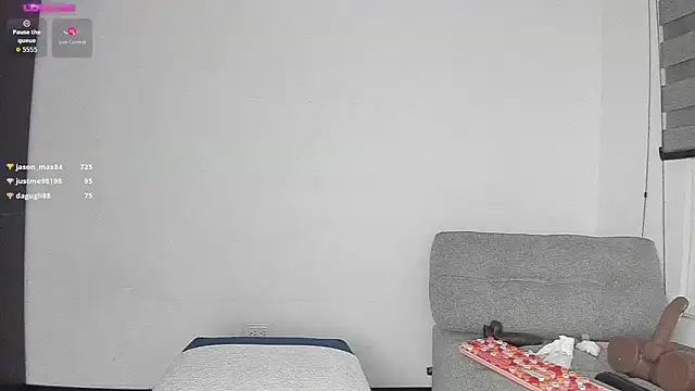 AvaFerrera online show from February 16, 7:48 am