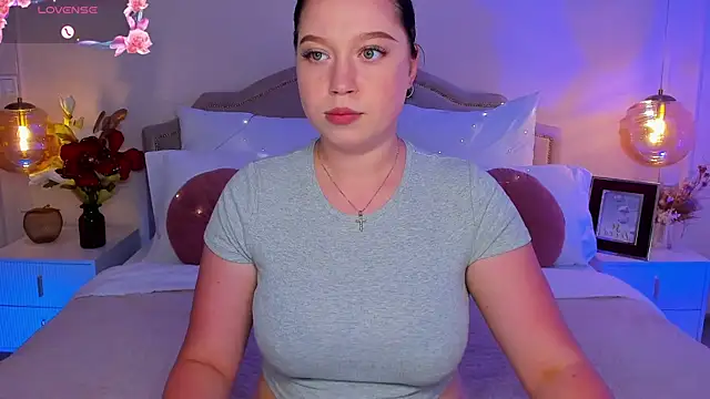 LexiePat online show from July 22, 12:08 pm