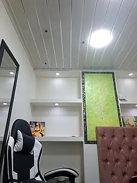 susan mooree online show from October 2, 8:16 pm