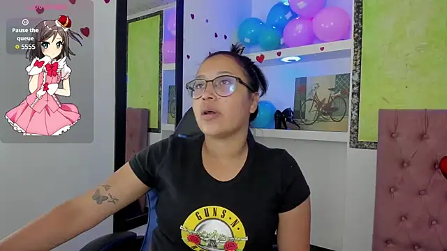 susan mooree online show from March 23, 8:57 pm