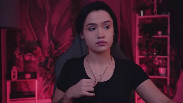 MonicaFarmer online show from January 17, 5:49 pm