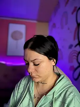 Megaan  More online show from November 30, 1:31 am