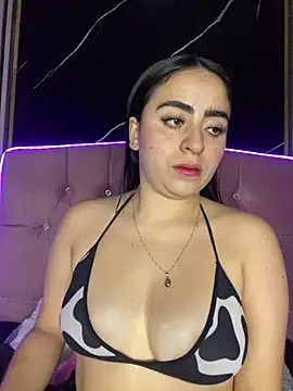 Snapshot of Elha_20 chatting on October 10, 12:26 pm Elha 20 online show from October 10, 12:26 pm