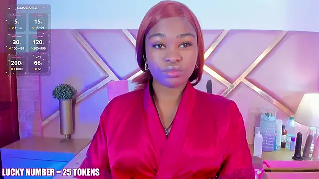 SophieSinclair online show from April 18, 1:04 pm