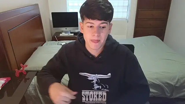 Snapshot of tightncuteass chatting on September 13, 10:20 pm tightncuteass online show from September 13, 10:20 pm