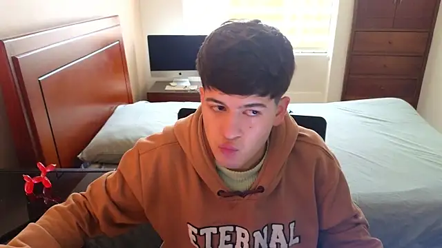 Snapshot of tightncuteass chatting on September 15, 4:07 pm tightncuteass online show from September 15, 4:07 pm