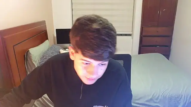 Snapshot of tightncuteass chatting on September 25, 11:52 pm tightncuteass online show from September 25, 11:52 pm