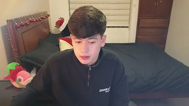 Snapshot of tightncuteass chatting on November 8, 11:58 pm tightncuteass online show from November 8, 11:58 pm