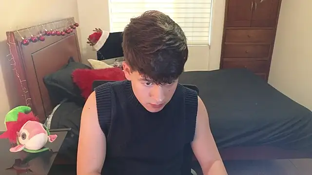 Snapshot of tightncuteass chatting on November 9, 9:13 pm tightncuteass online show from November 9, 9:13 pm