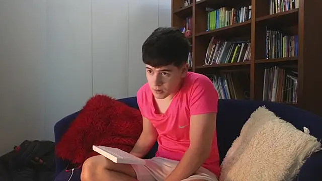 tightncuteass online show from April 14, 4:07 am