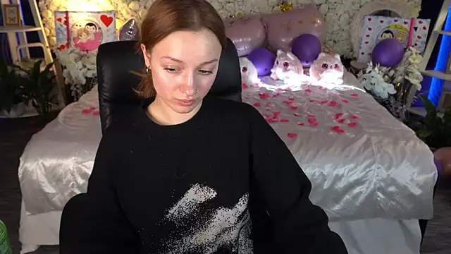 FoxyMayy online show from March 10, 1:38 pm