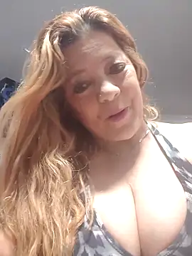 Snapshot of Casandra_Cruz chatting on September 30, 10:53 am Casandra Cruz online show from September 30, 10:53 am