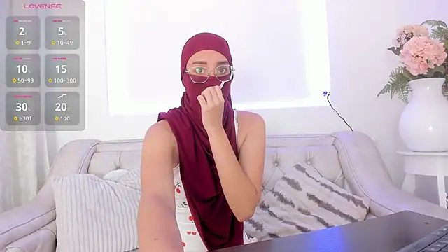 Ridwana  online show from September 17, 1:02 pm