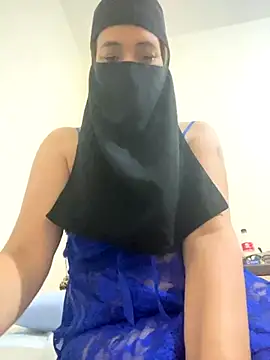 Wild-Nayra online show from November 6, 11:48 pm