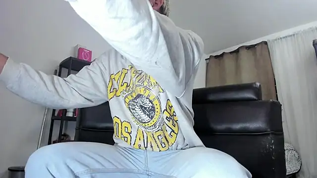 weesley boy online show from November 6, 12:33 am