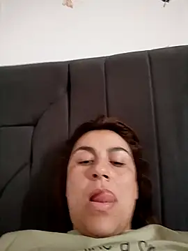 vanessa-titisM online show from April 5, 4:37 pm