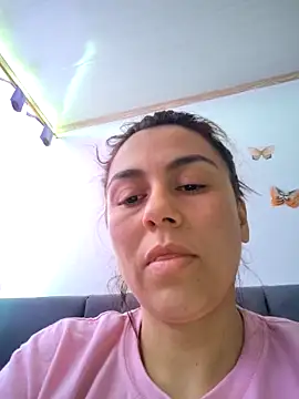 vanessa-titisM online show from April 17, 3:26 pm