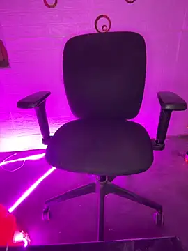 Snapshot of The_Lustful_Desire chatting on October 10, 5:56 pm The Lustful Desire online show from October 10, 5:56 pm