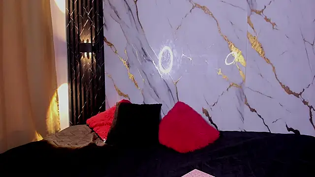 Snapshot of bela_volkov_ chatting on October 1, 1:17 pm bela volkov  online show from October 1, 1:17 pm
