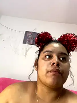 Snapshot of Anabelle_00_ chatting on November 16, 3:12 am Anabelle 00 online show from November 16, 3:12 am