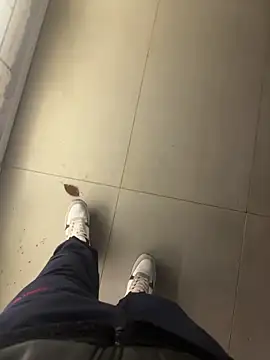 LAZ3R1 online show from November 15, 3:19 pm