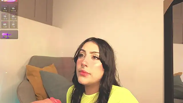 Snapshot of ashlynnlowe_ chatting on October 15, 8:09 pm ashlynnlowe  online show from October 15, 8:09 pm