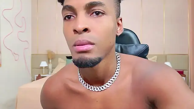 SoHighAngel online show from March 29, 11:16 pm