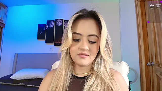 MaryMoon  online show from March 30, 4:41 pm