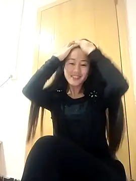 Snapshot of luy-xinh02 chatting on November 13, 11:42 am luy-xinh02 online show from November 13, 11:42 am