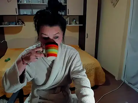 Soffy Skye online show from April 25, 3:31 am