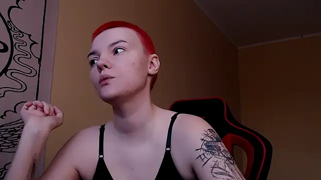 KrisNeal online show from February 7, 9:24 am