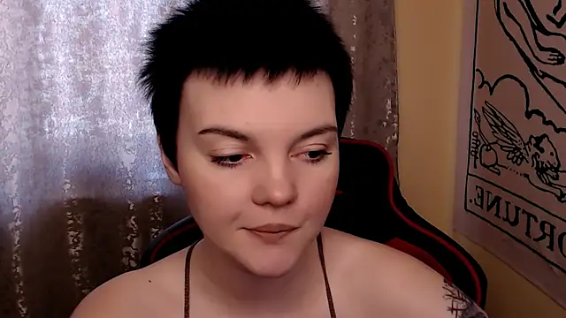 KrisNeal online show from April 29, 9:13 am