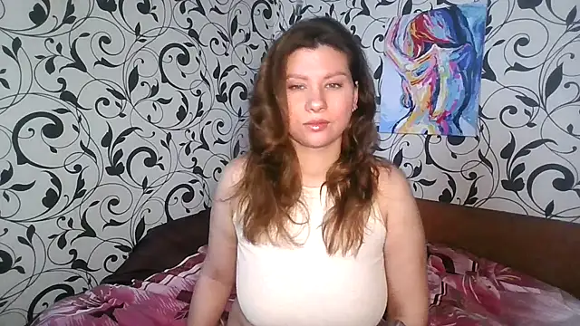 YourEmilie online show from March 10, 1:49 pm