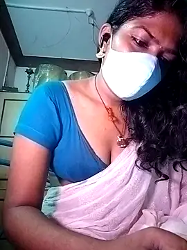 Snapshot of Tamil_Kavitha chatting on May 26, 6:04 pm Tamil Kavitha online show from May 26, 6:04 pm