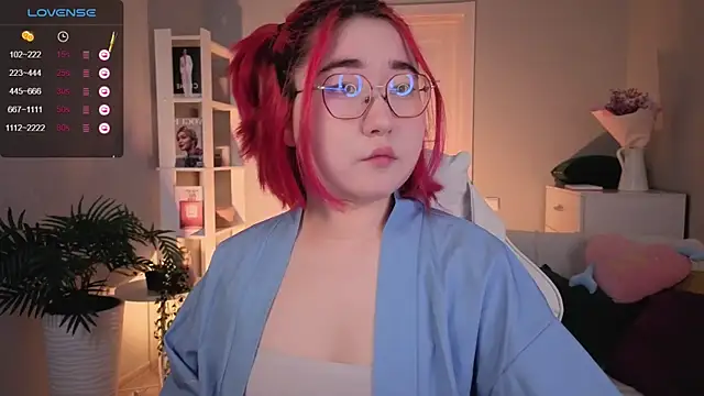 Sexy Peachy online show from September 24, 7:33 am